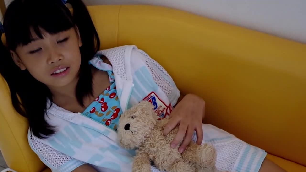 無防備に寝てるＪＳジュニアアイドルのエロかわいい寝顔が拝めるイメージビデオ